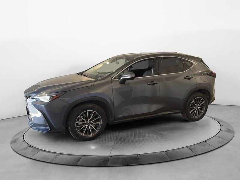 Lexus NX II 2022 350h 2.5 Premium 4wd 244cv e-cvt