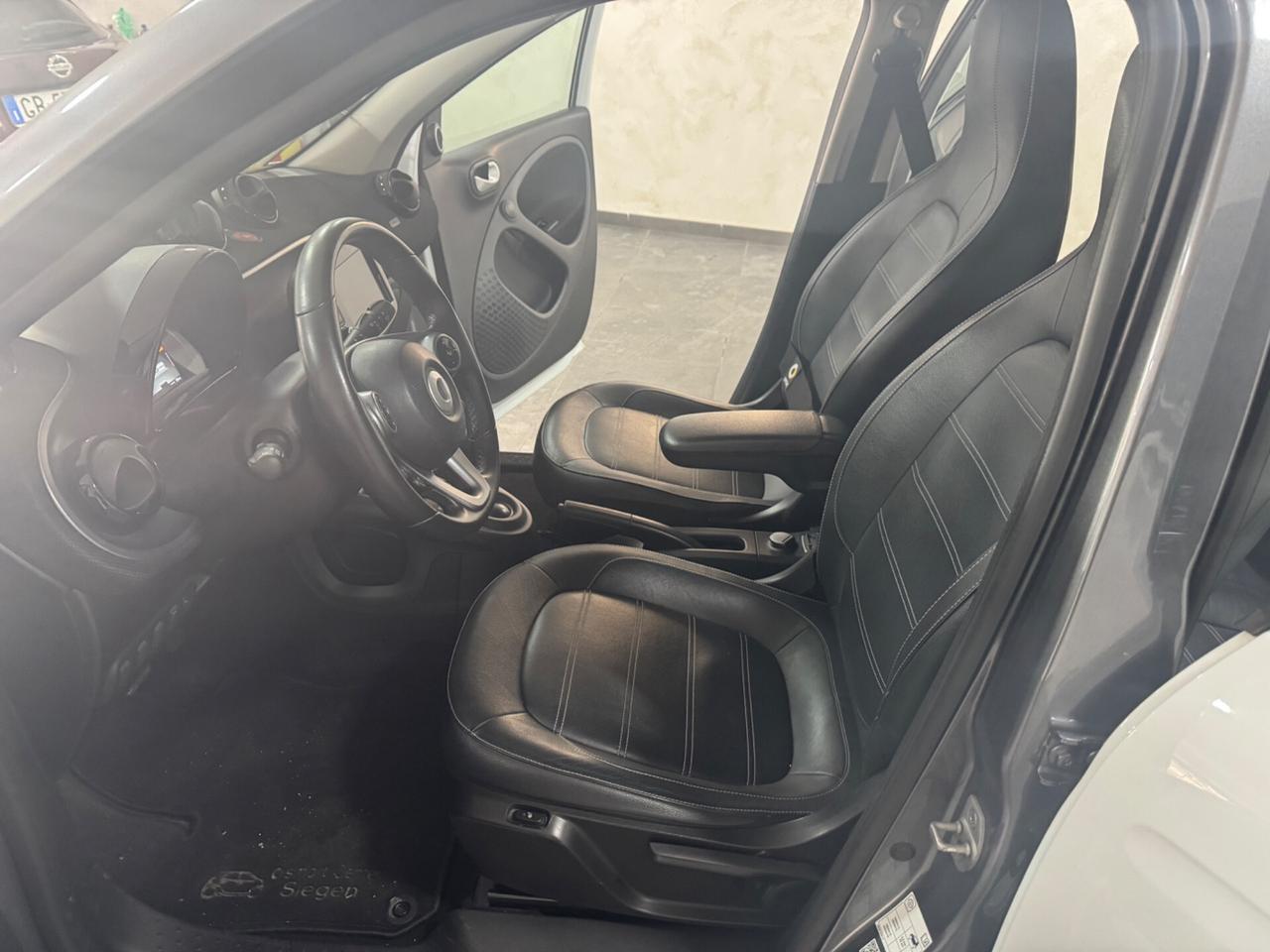 Smart ForFour EQ Passion ELETTRICA
