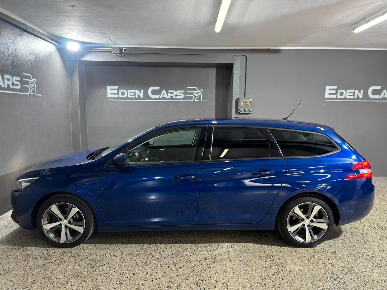 Peugeot 308 BlueHDi 120 S&S EAT6 SW Allure