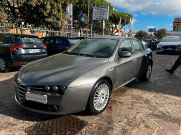 Alfa Romeo 159 1.9 JTDm Distinctive