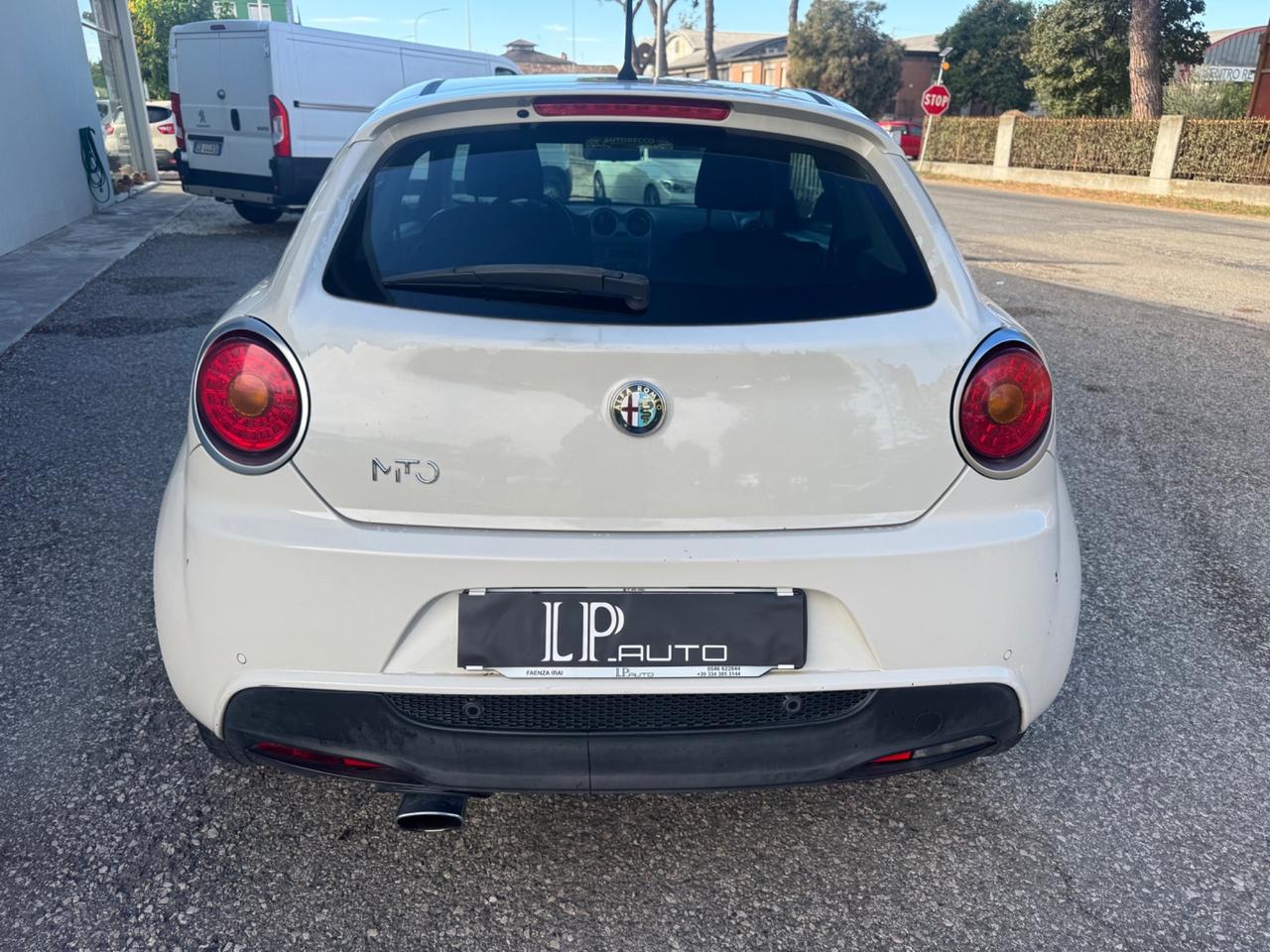 Alfa Romeo MiTo 1.4 105 CV M.air S&S Distinctive Sport Pack