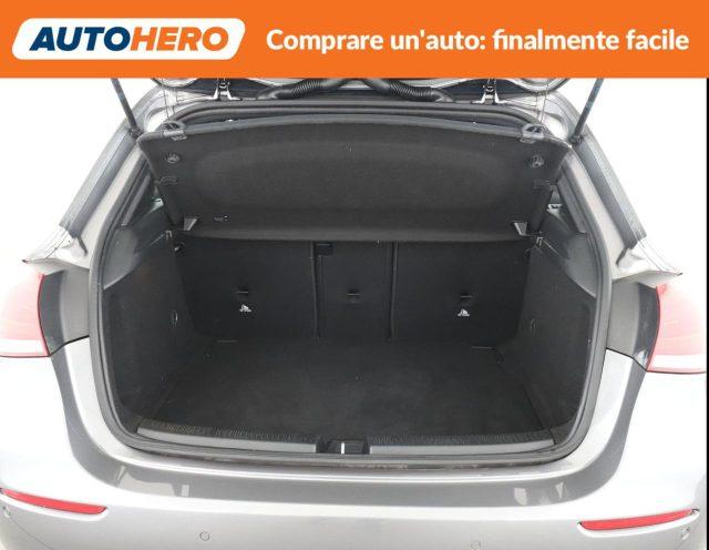MERCEDES-BENZ A 180 d Automatic Sport