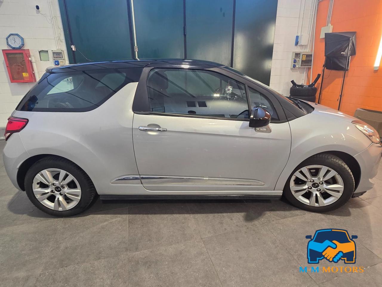 DS DS3 1.6 bluehdi So Chic 75cv my16