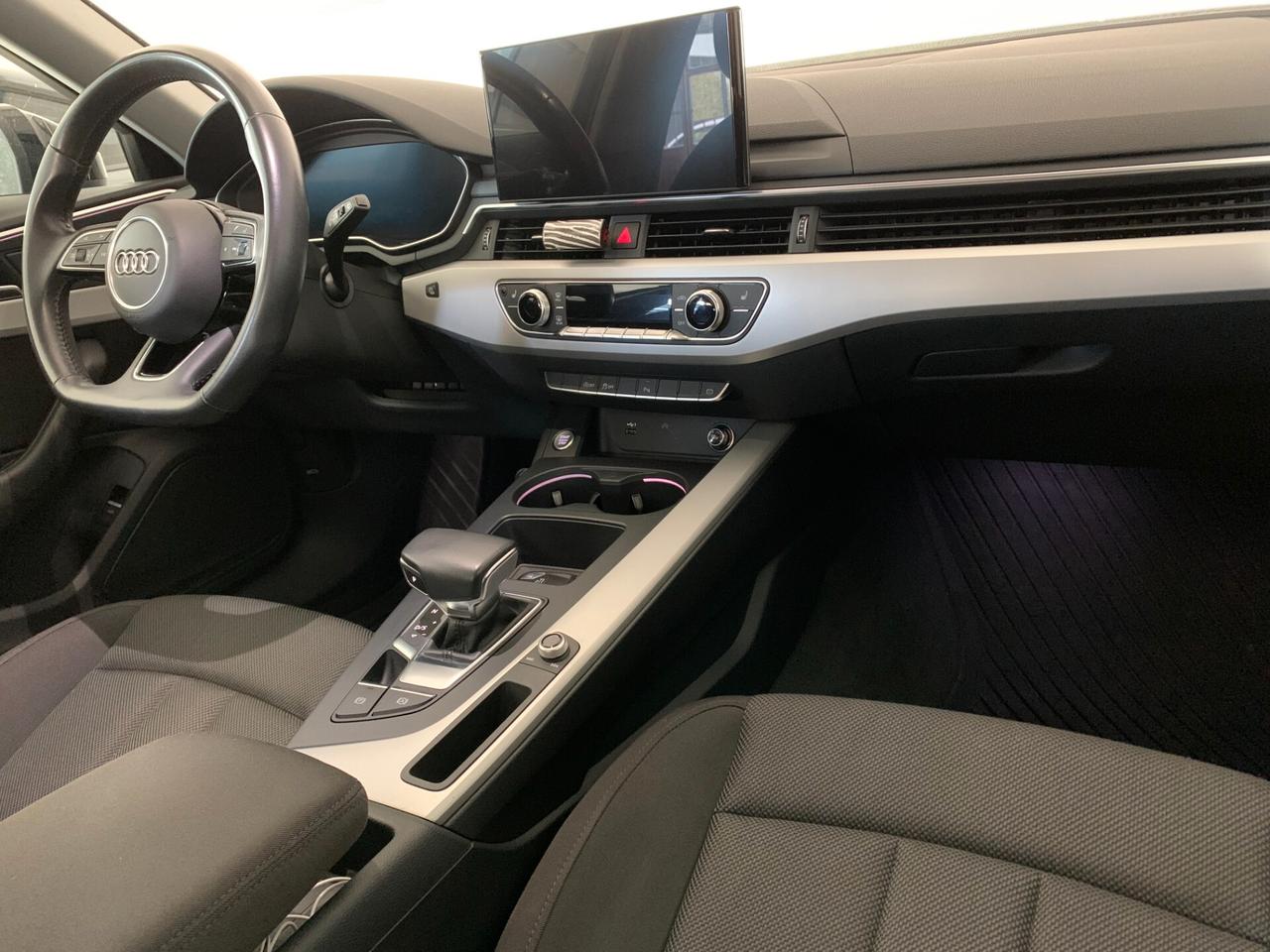 Audi A4 Avant 35 TDI/163 CV S tronic line edition