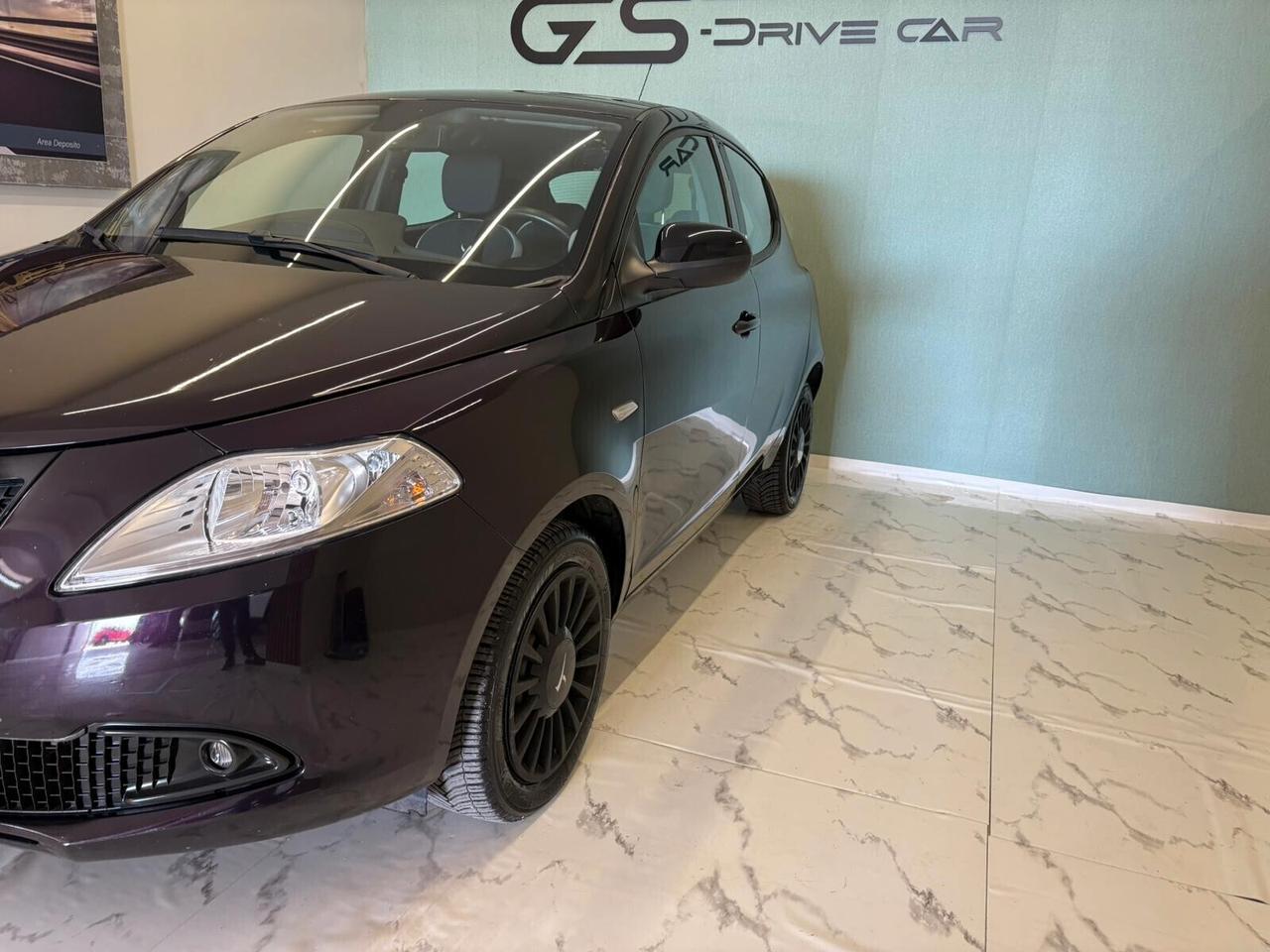 Lancia Ypsilon 1.2 69 CV 5 porte GPL Ecochic Gold