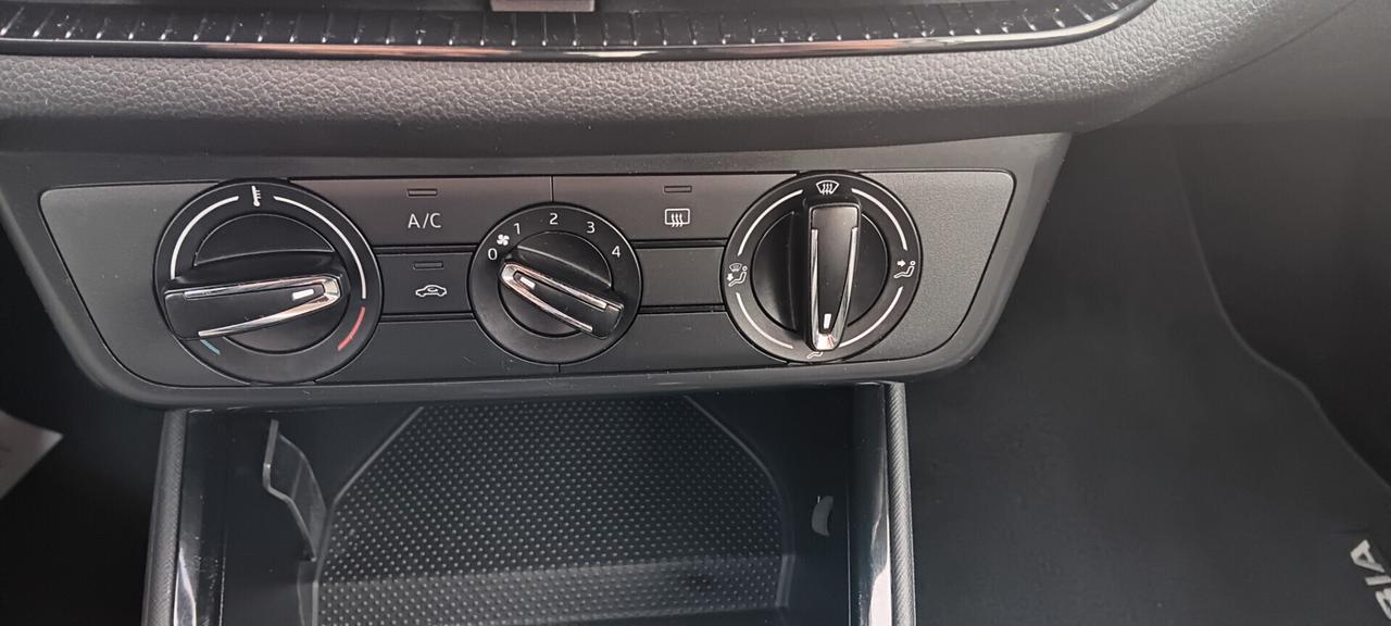 Skoda Fabia 1.0 MPI 80 CV Ambition