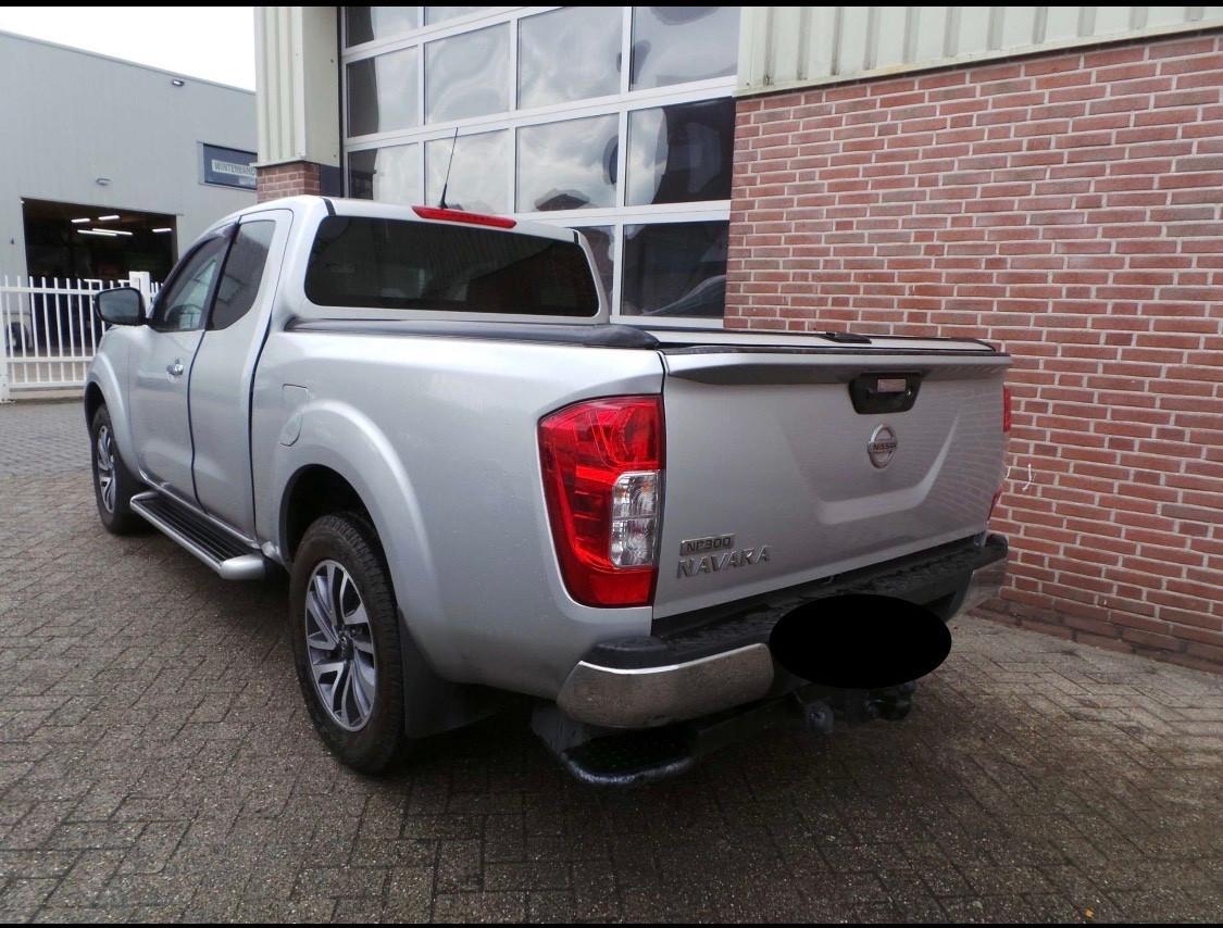 Nissan Navara 2.3 dCi 4WD King Cab Telaio Visia * Differenziale Autobloc Hard top