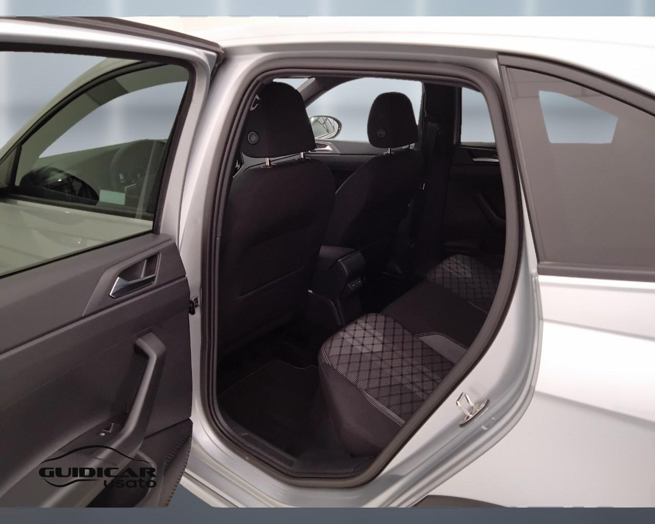VOLKSWAGEN Taigo - Taigo 1.0 tsi R-Line 115cv
