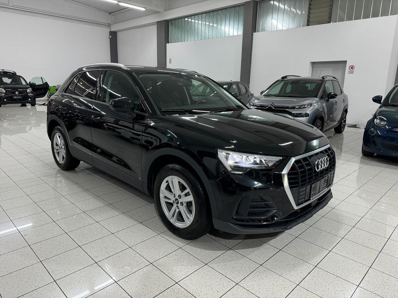 Q3 35TDI S tronic VIRTUAL VETRI SCURI PARI NUOVO