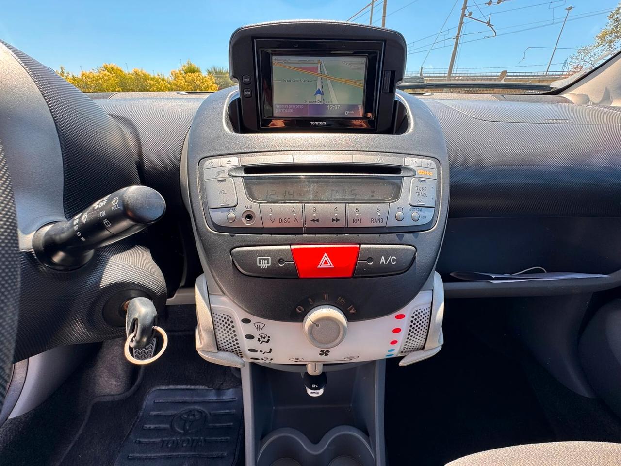 Toyota Aygo 1.0 12V VVT-i 5 porte Deep Ocean Connect