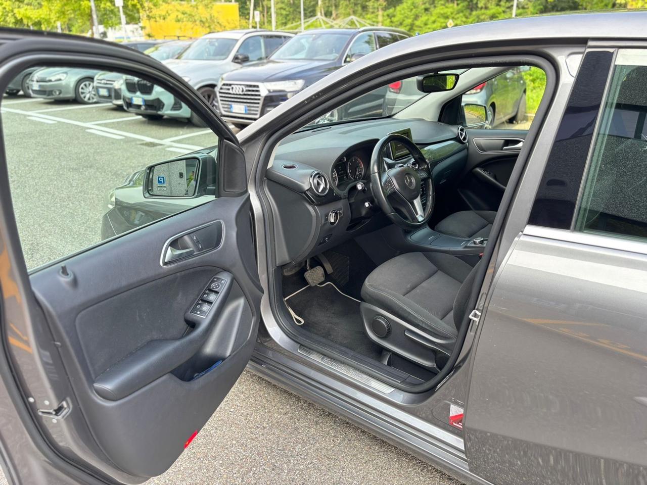 Mercedes-benz B 180 CDI Automatic Premium