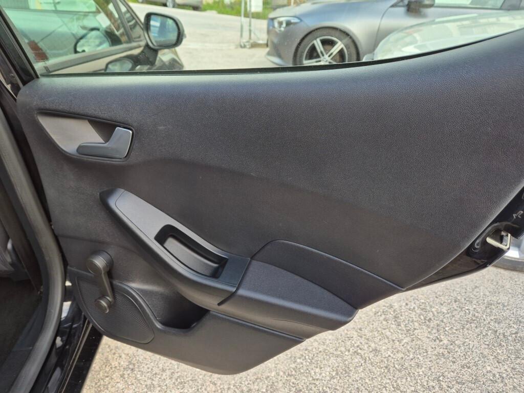 Ford Fiesta 1.5 TDCi 5 porte Plus