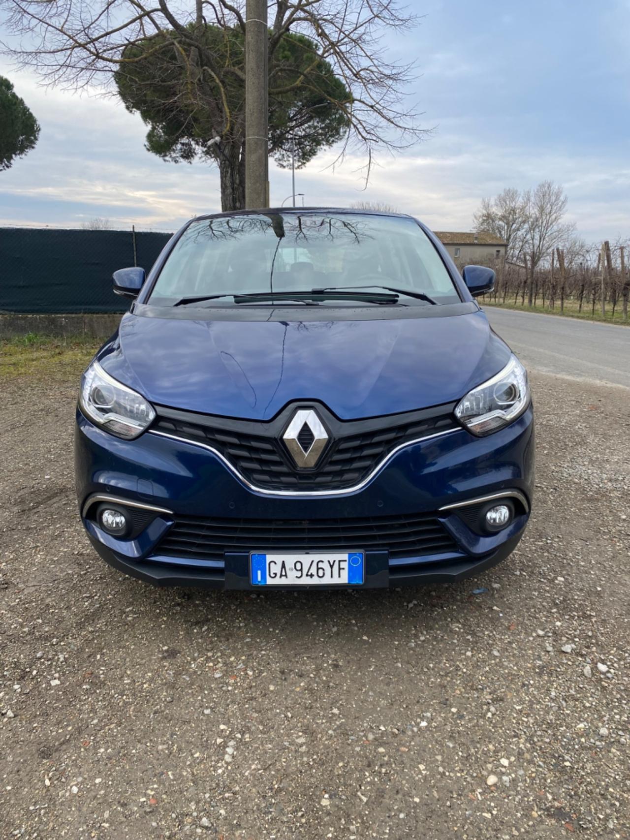 Renault Grand Scenic Blue dCi 120 CV EDC Business