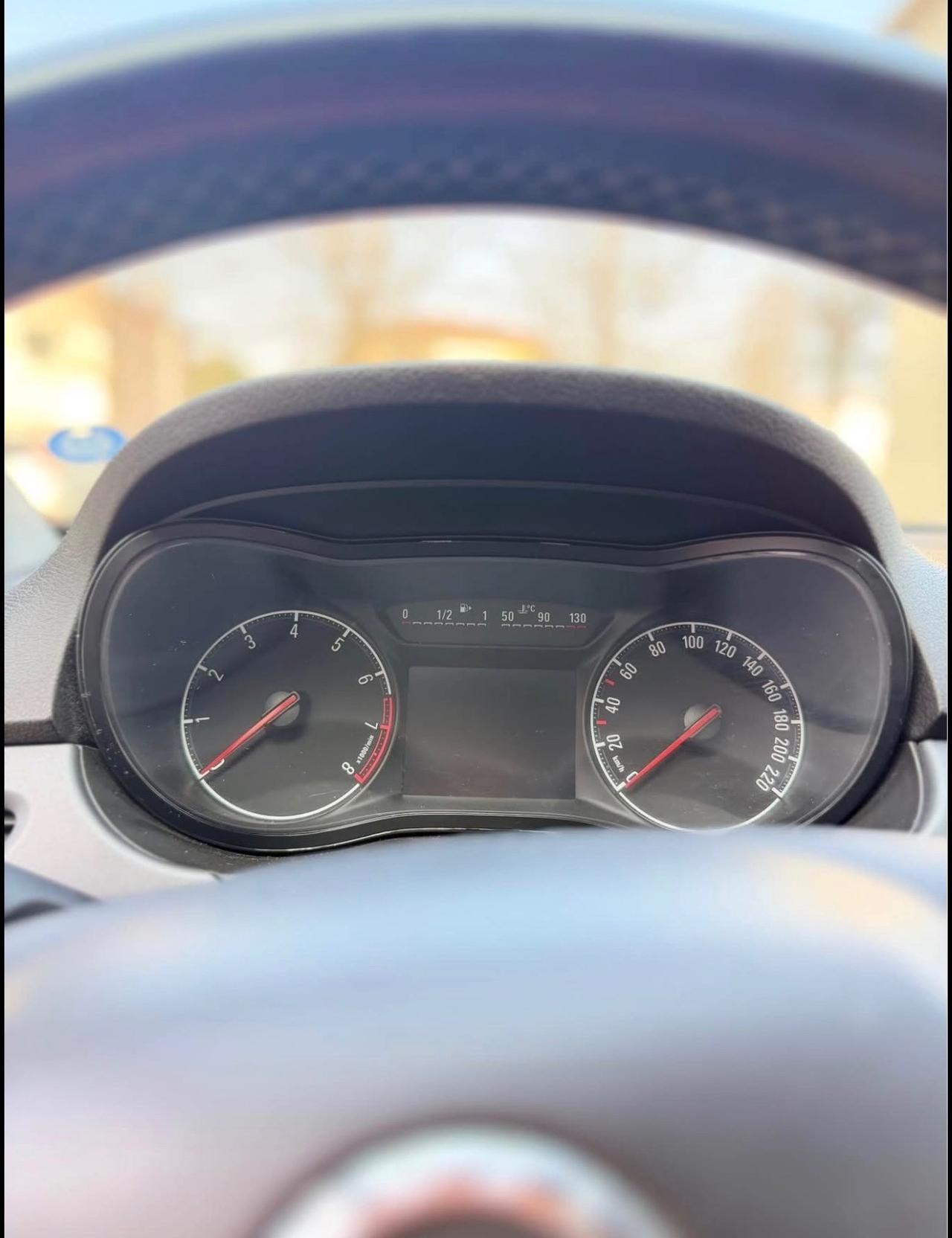 Opel Corsa 1.4 90CV GPL Tech Coupé b-Color