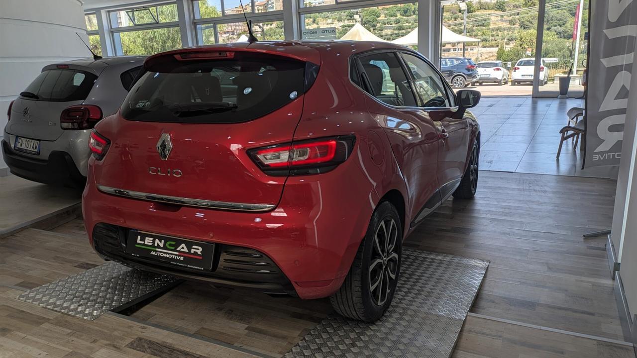 Renault Clio TCe 12V 90 CV GPL 5 porte Moschino Intens