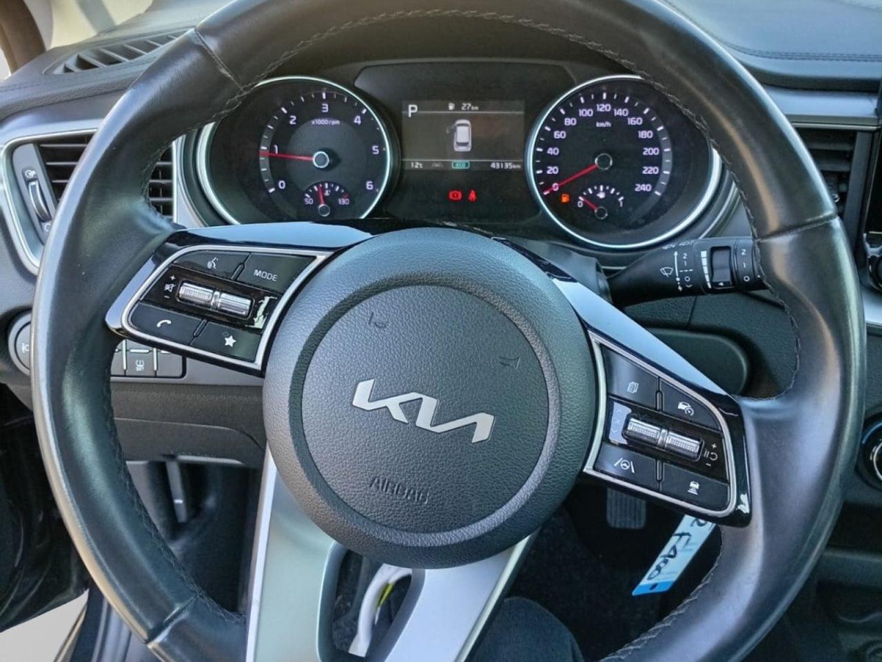 KIA Ceed III 2022 SW - Ceed SW 1.6 crdi mhev Business 136cv dct