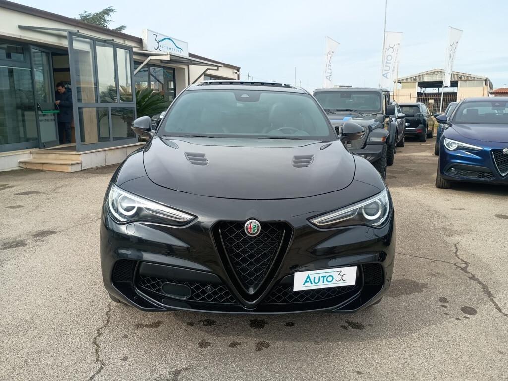 Alfa Romeo Stelvio 2.9 Bi-Turbo V6 510 CV AT8 Q4 Quadrifoglio