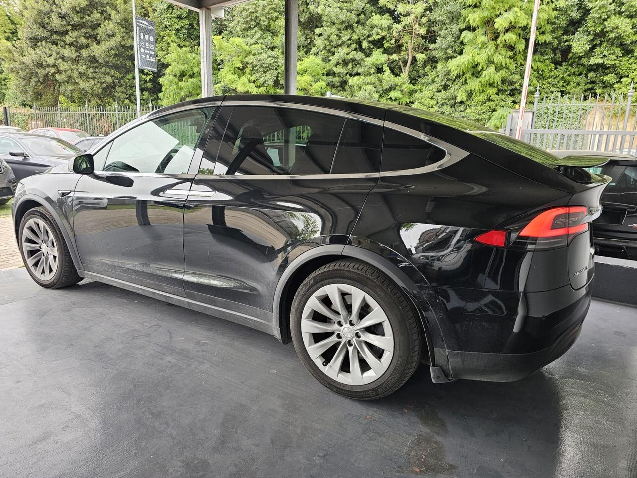 Tesla Model X 100d