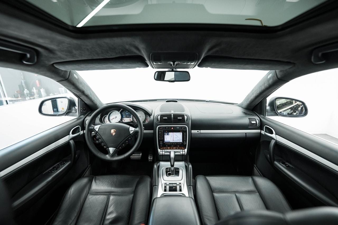 Porsche Cayenne 4.5 cat Turbo S