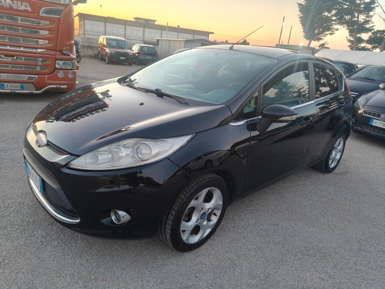 Ford Fiesta 1.2 Titanium 5p GPL
