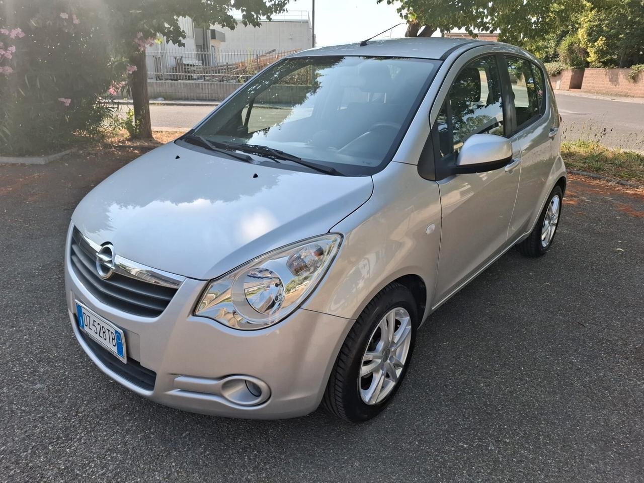 Opel Agila 1.2 SOLO 99.000 KM PER NEOPATENTATI