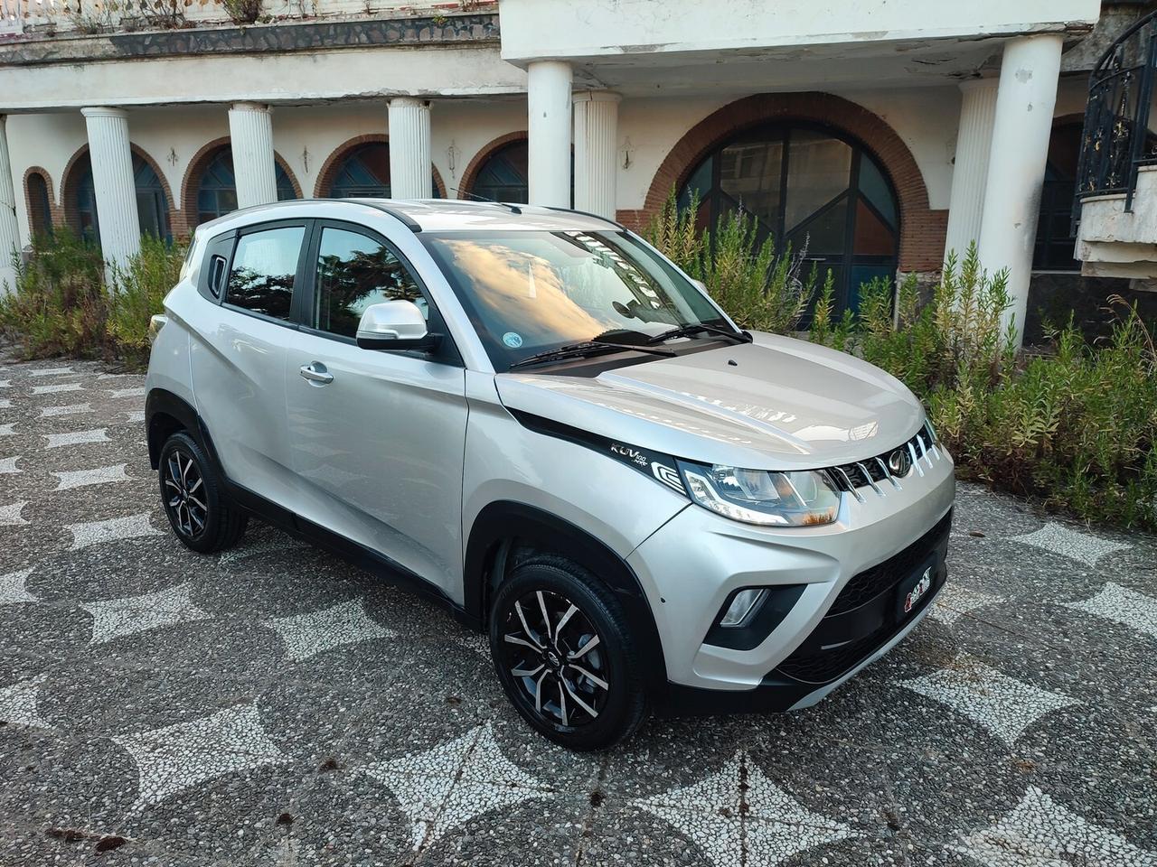 Mahindra KUV100 NXT 1.2 B K8 G80 NAVIGATORE CLIMA CERCHI IN LEGA