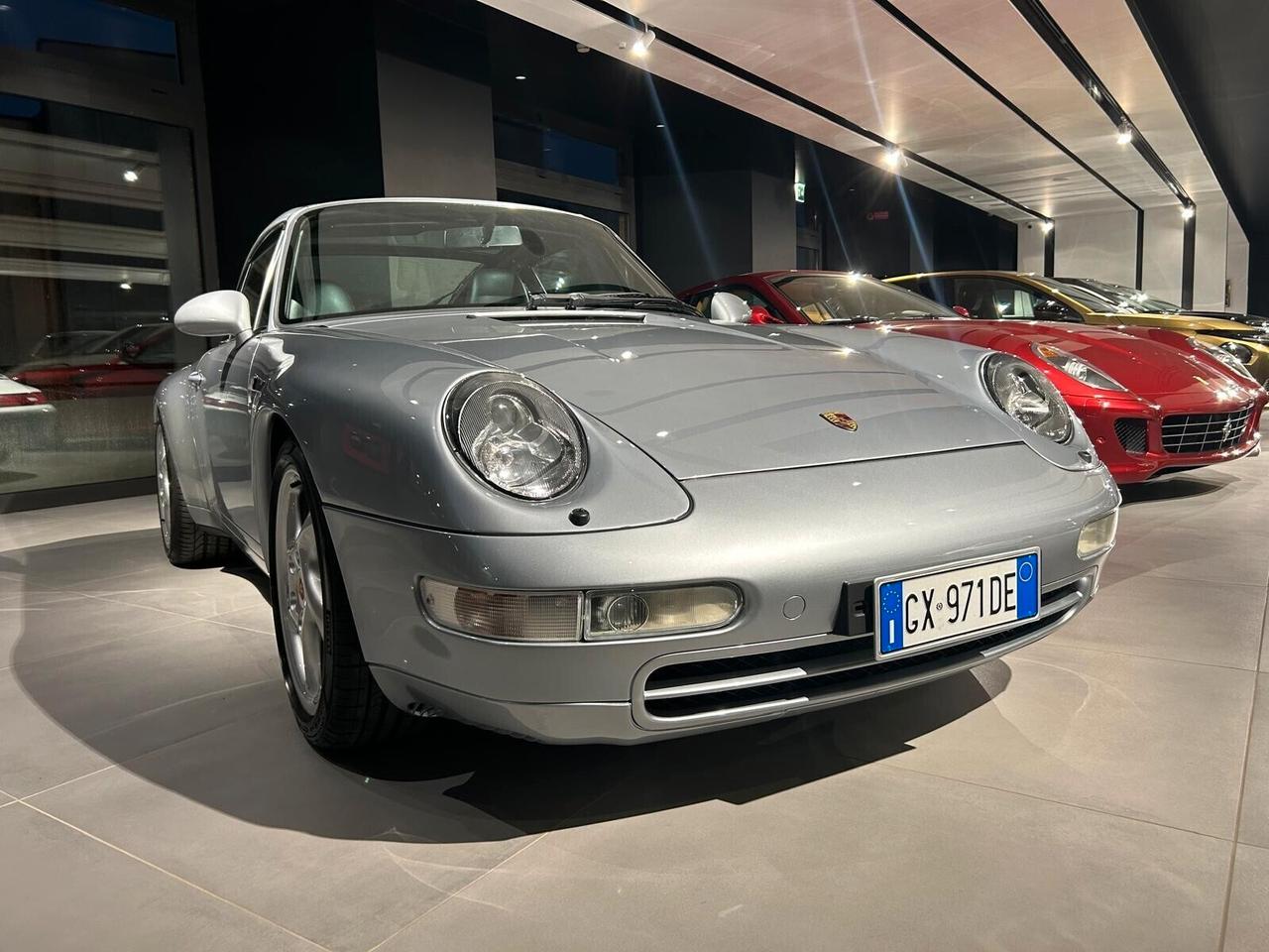 Porsche 911 Carrera Targa