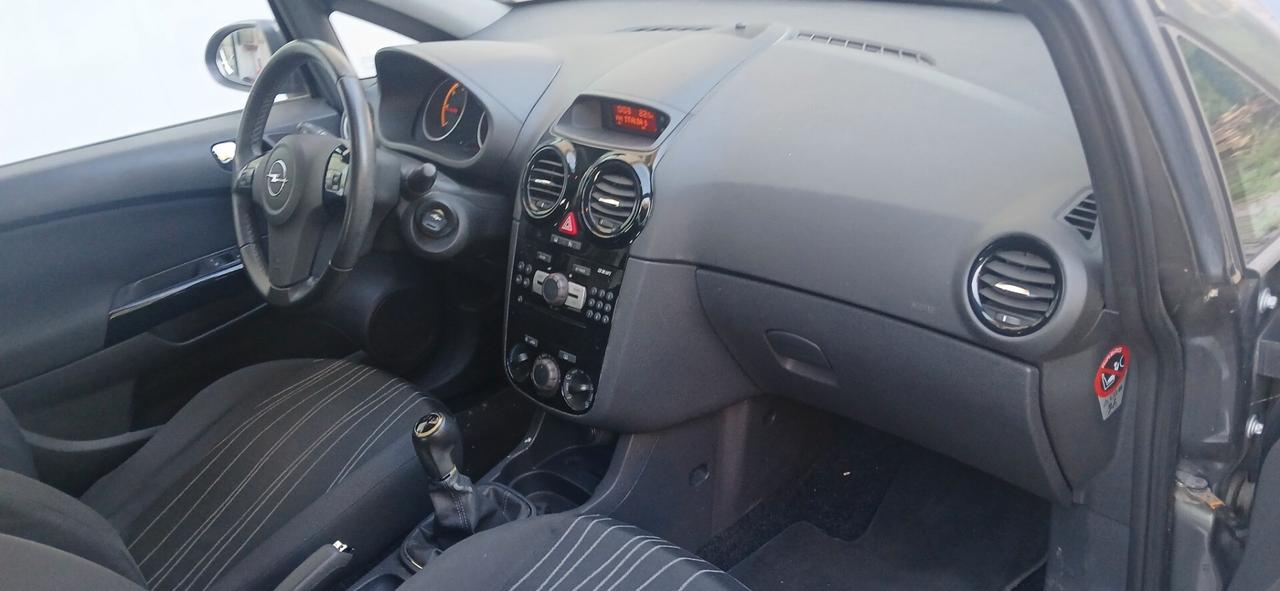 Opel Corsa 1.3 CDTI neopatentati