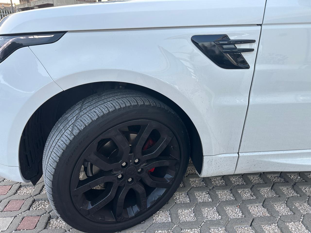 Land Rover Range Rover Sport 3.0 TDV6 HSE