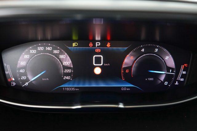PEUGEOT 3008 BlueHDi 130 S&S EAT8 Active Business
