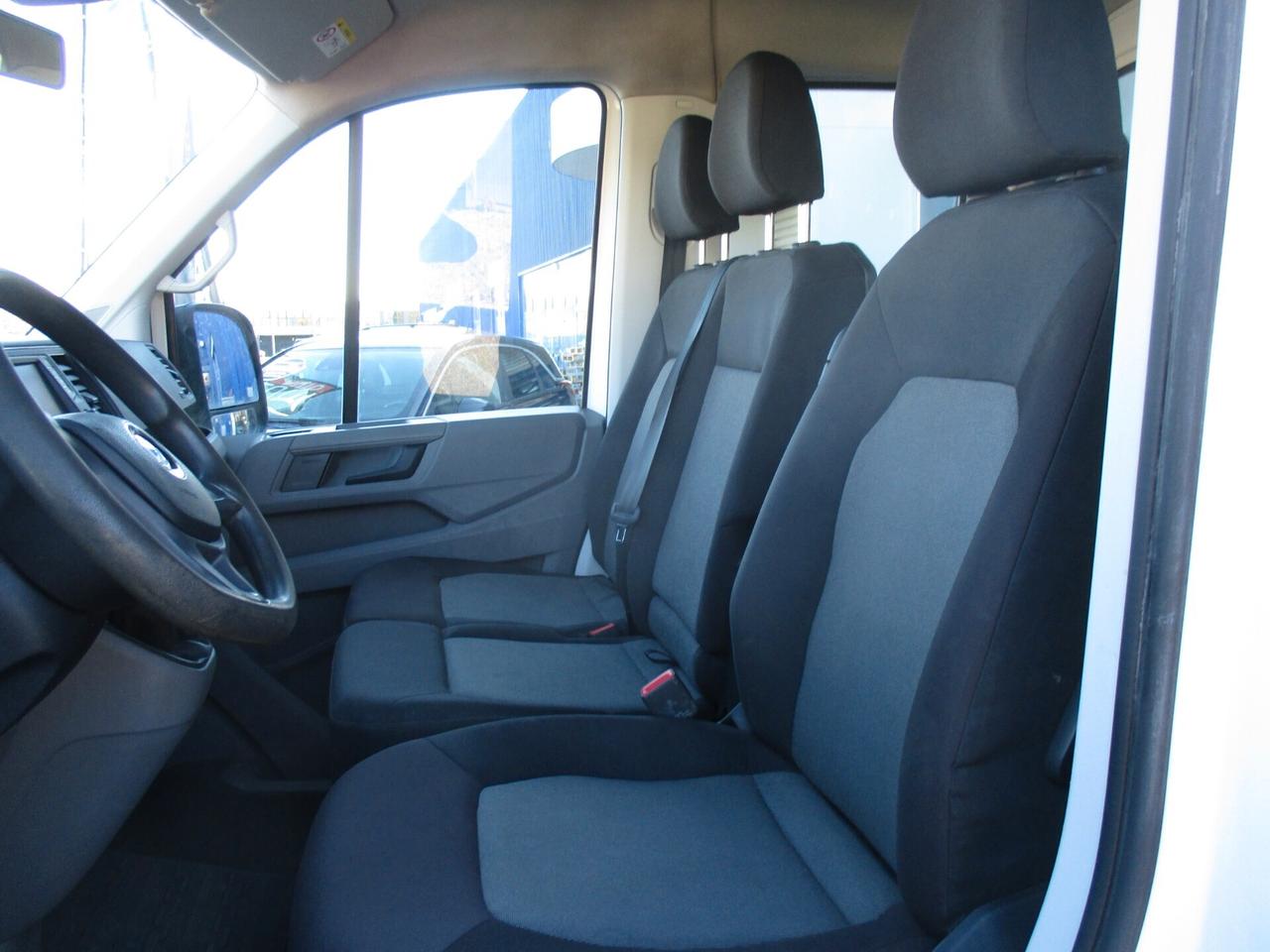 Volkswagen CRAFTER DOPPIA CABINA 7 POSTI CON CASSONE