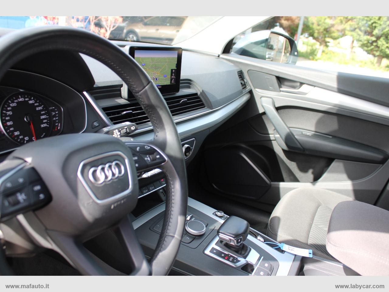 AUDI Q5 35 TDI S tronic Business