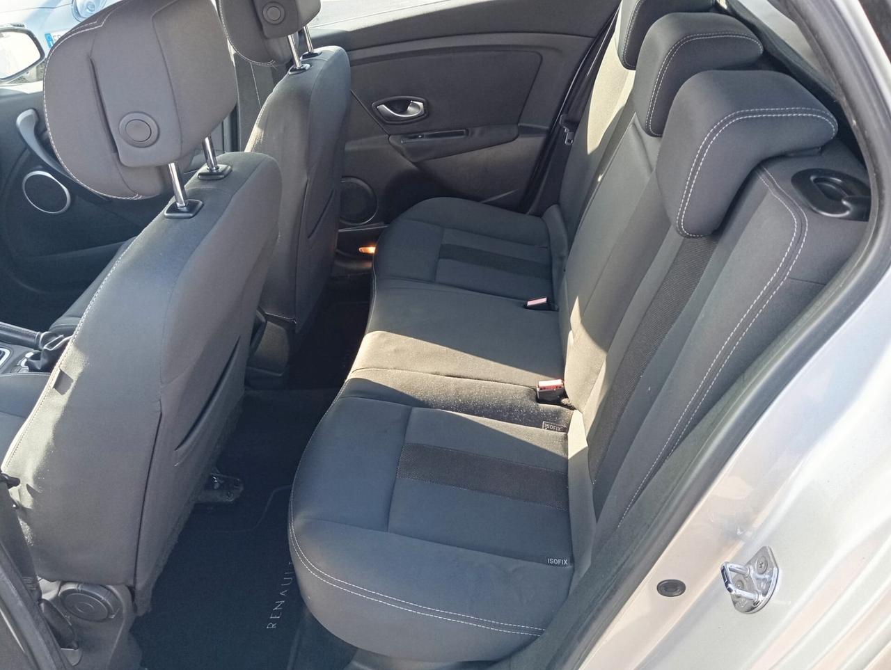 Renault Megane Mégane 1.5 dCi 110CV SporTour Confort