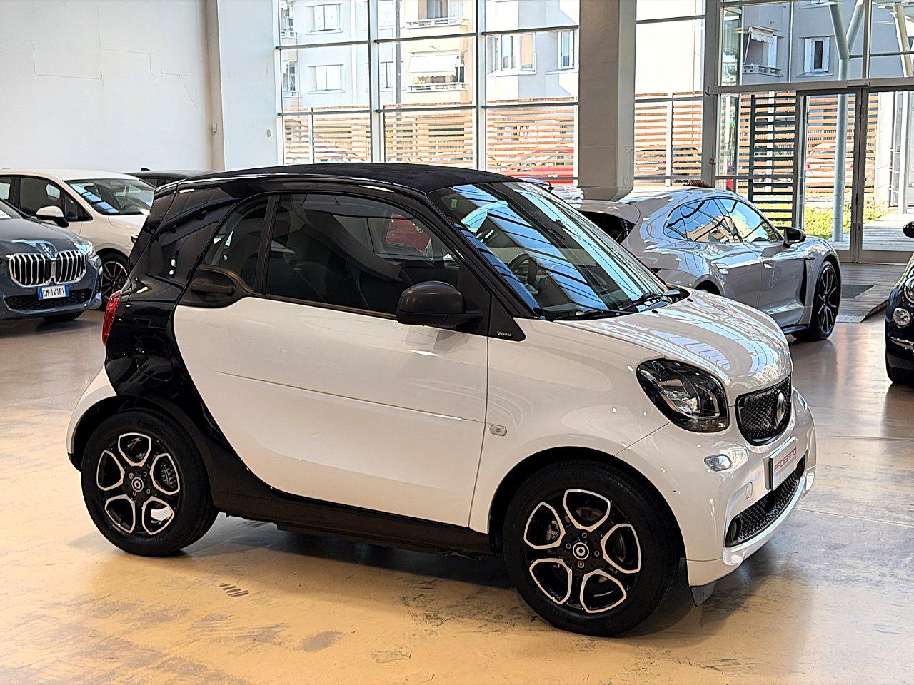 Smart fortwo coupe electric drive Passion