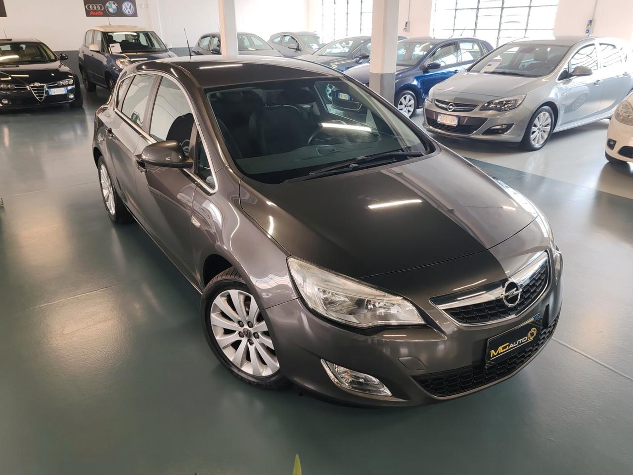 Opel Astra 1.4 Turbo 140CV 5 porte Cosmo