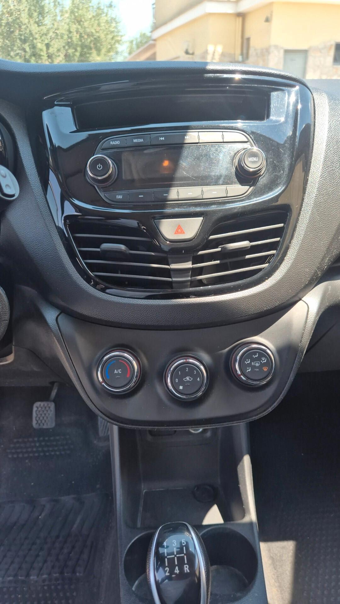 Opel Karl 1.0 75 CV Cosmo