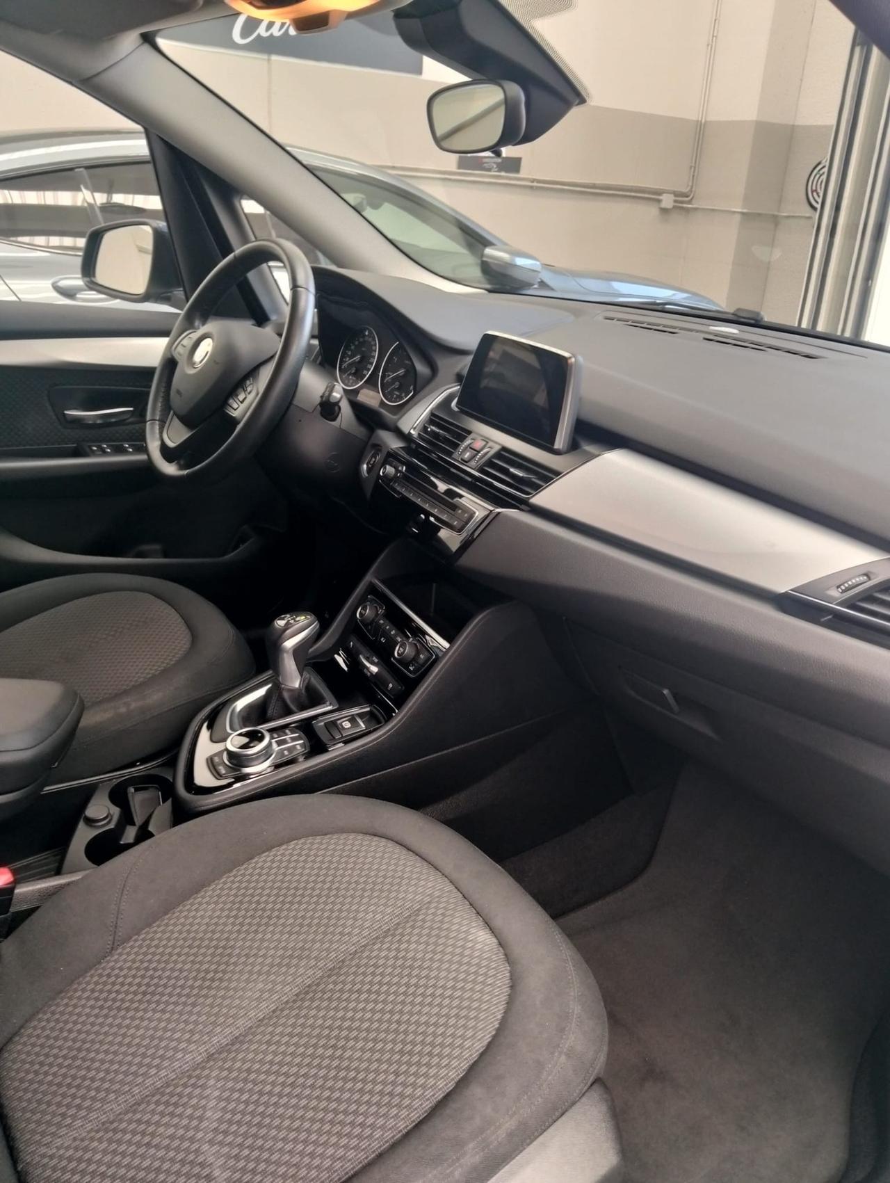 Bmw 216 216d Active Tourer Advantage