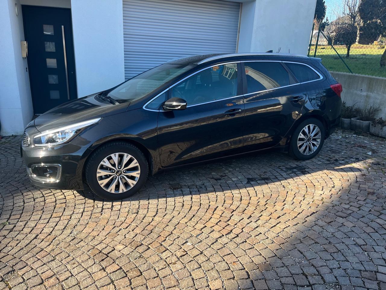 Kia Ceed Sportswagon cee'd 1.6 CRDi 136 CV DCT 5 porte EcoDynamics Business