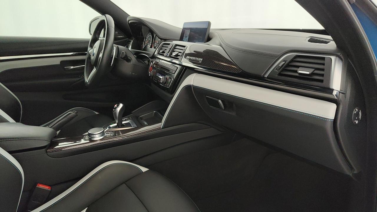 BMW M4 Coupe 3.0 450cv dkg heritage edition