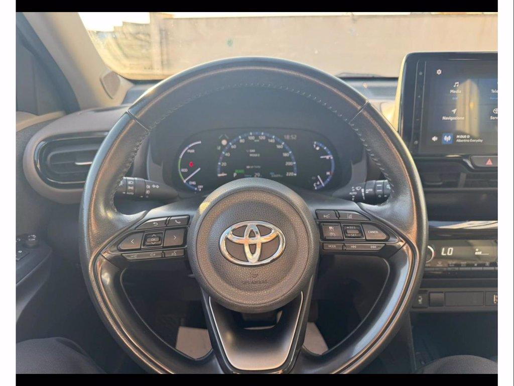 TOYOTA Yaris cross 1.5h lounge fwd 116cv e-cvt del 2022