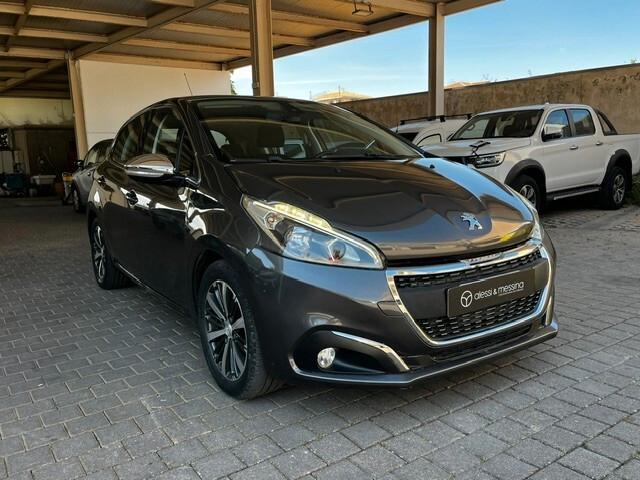 Peugeot 208 PureTech 82 5 porte Allure