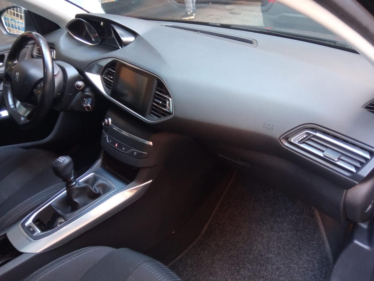 Peugeot 308 1.6 BlueHDi 120 S&S SW GT Line