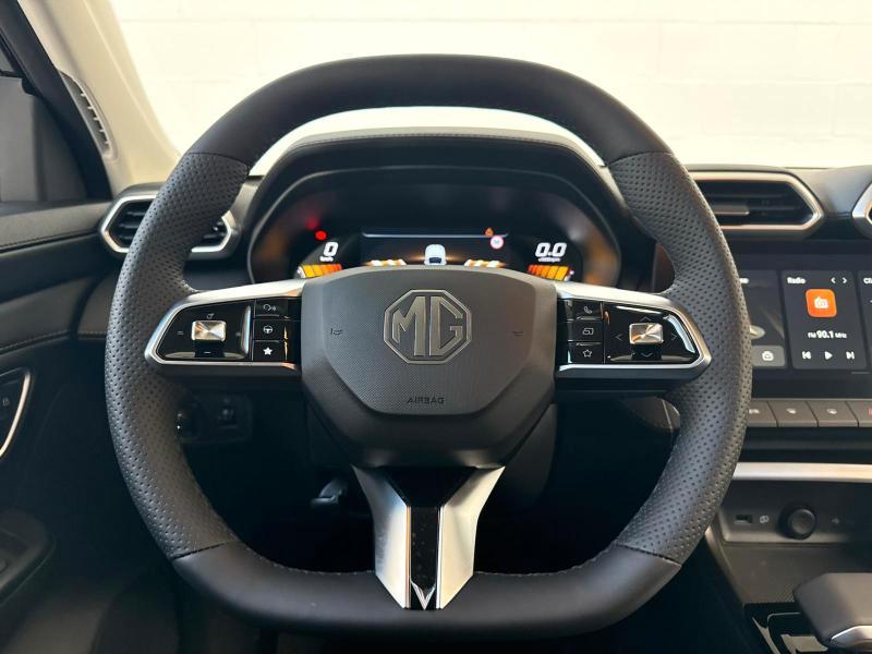 Mg ZS 1.5 hybrid+ Luxury auto (KM 0)