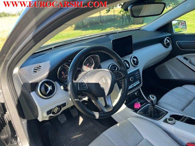 MERCEDES-BENZ A 160 d Sport