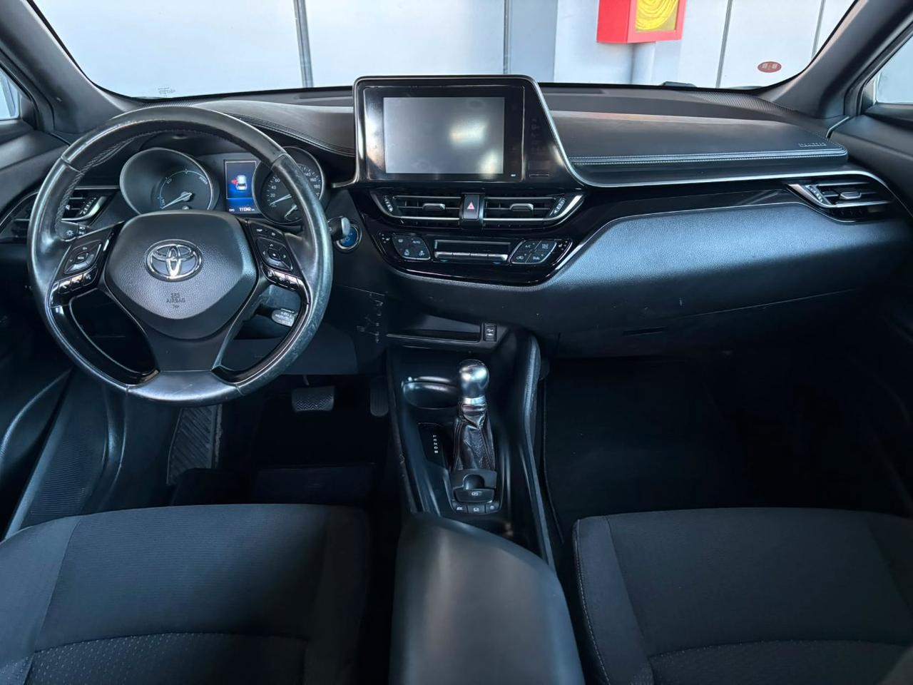 Toyota C-HR 5 Porte C-HR 1.8h Active 2wd e-cvt