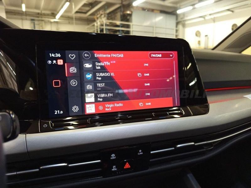 Volkswagen Golf VIII 2020 1.0 etsi evo Life 110cv dsg
