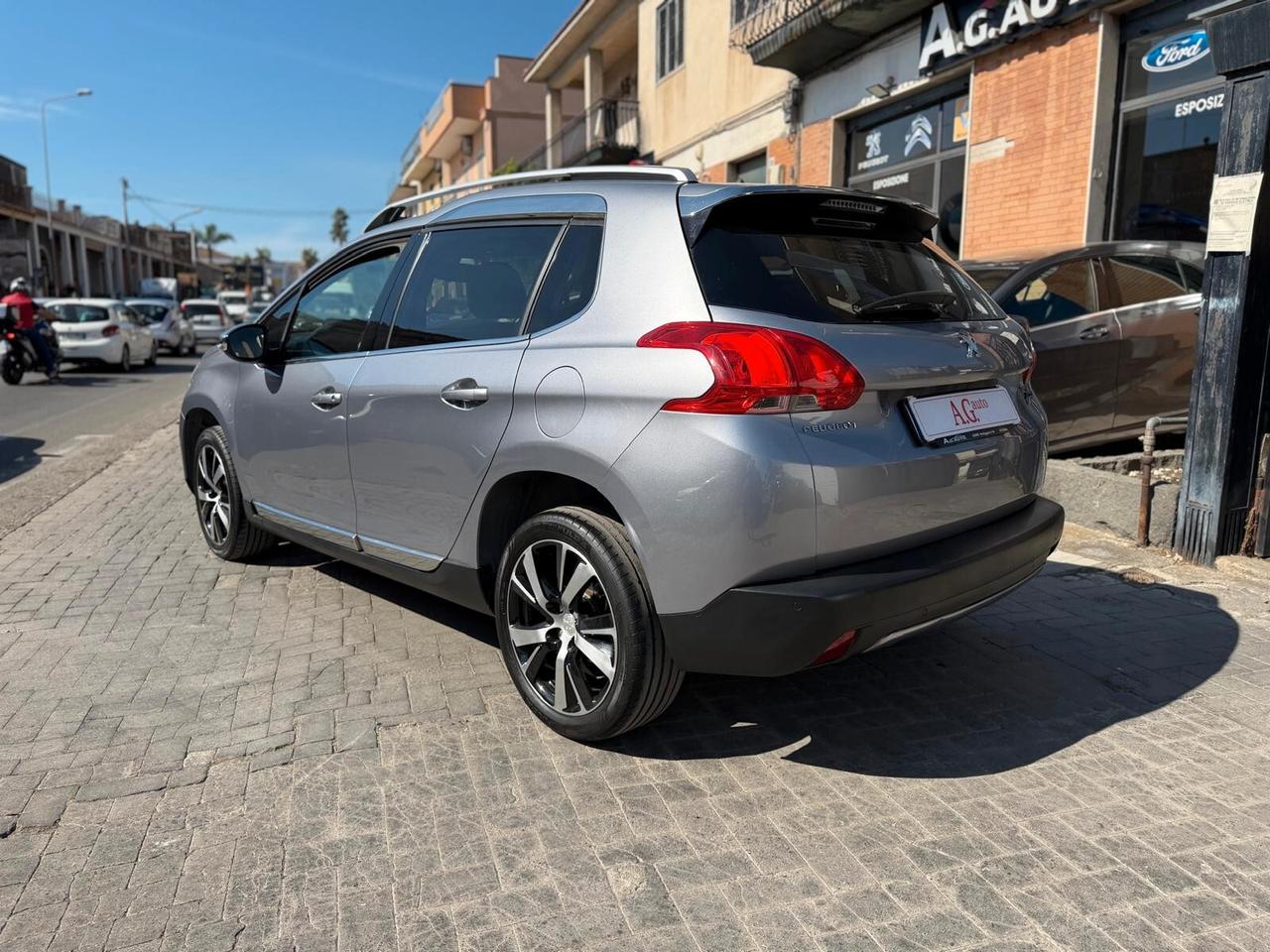 Peugeot 2008 1.6 e-HDi 115 CV Allure BLOCK SYSTEM