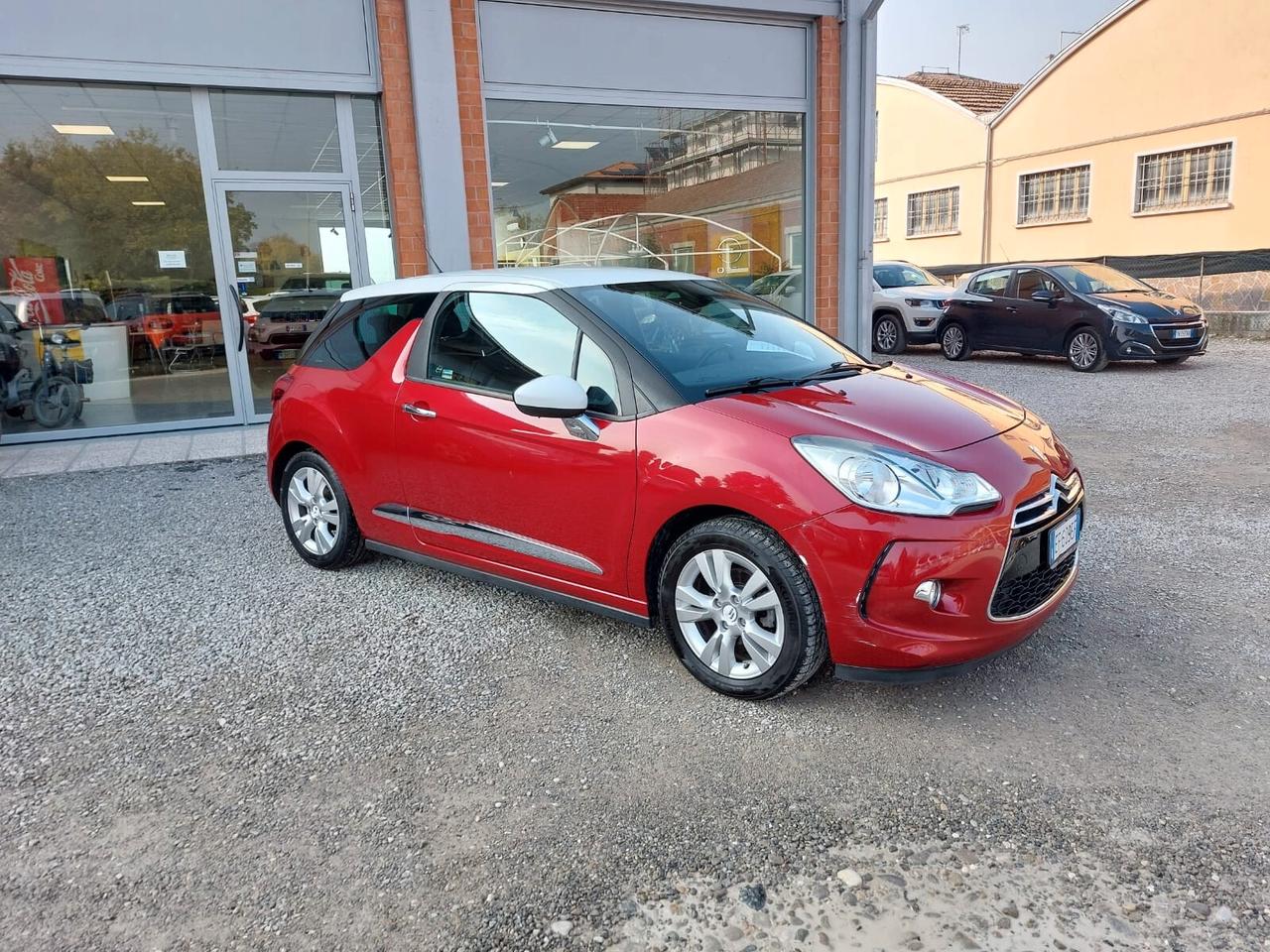 Ds DS3 3 1.6 e-HDi 90 airdream So Chic ok neopatentati