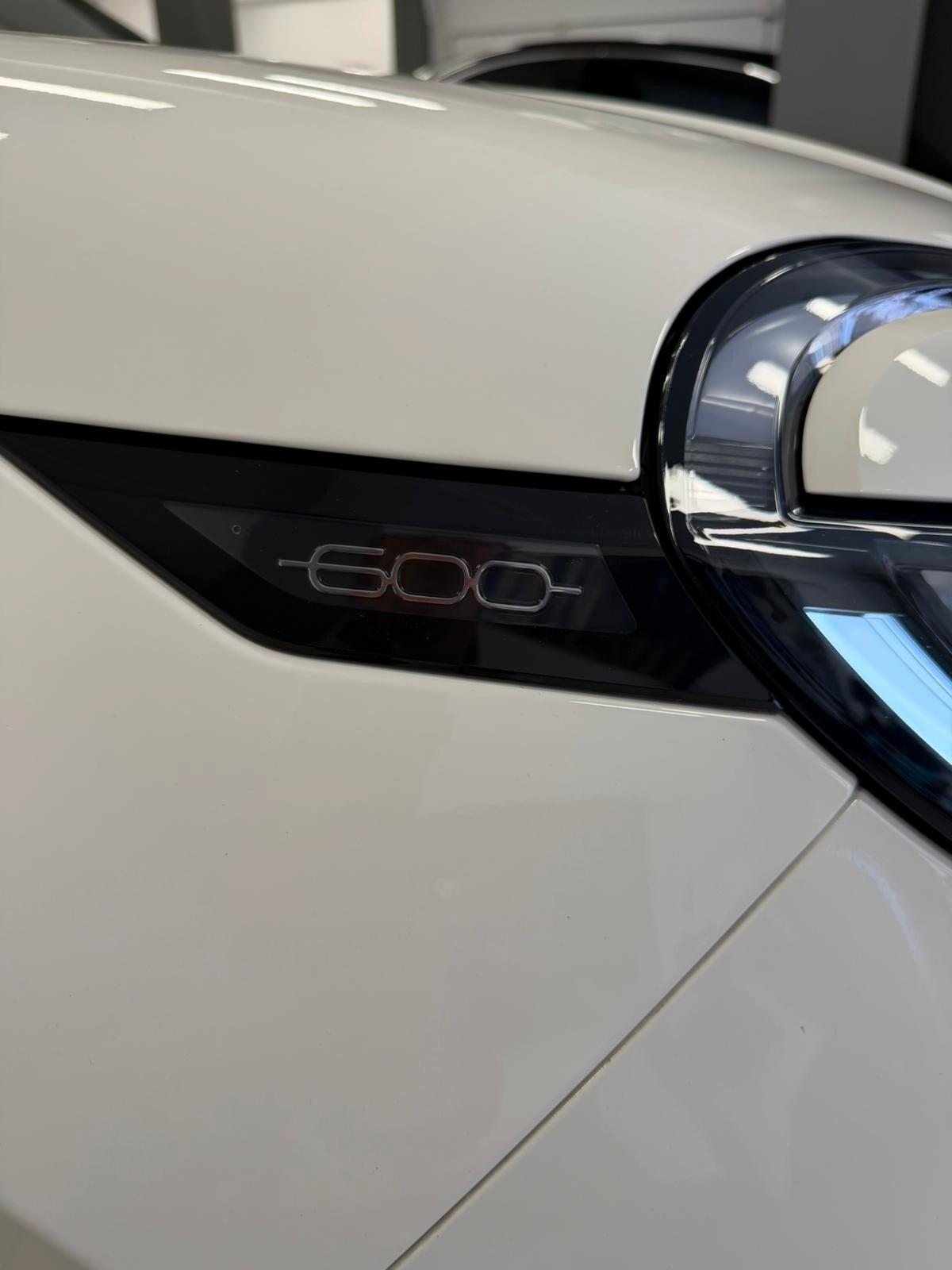 Fiat 600 Hybrid 100 CV DCT MHEV A 210 AL MESE