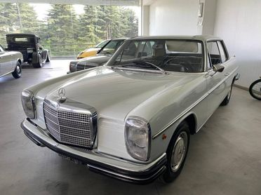 Mercedes 190 Mercedes 250 CE COUPE'